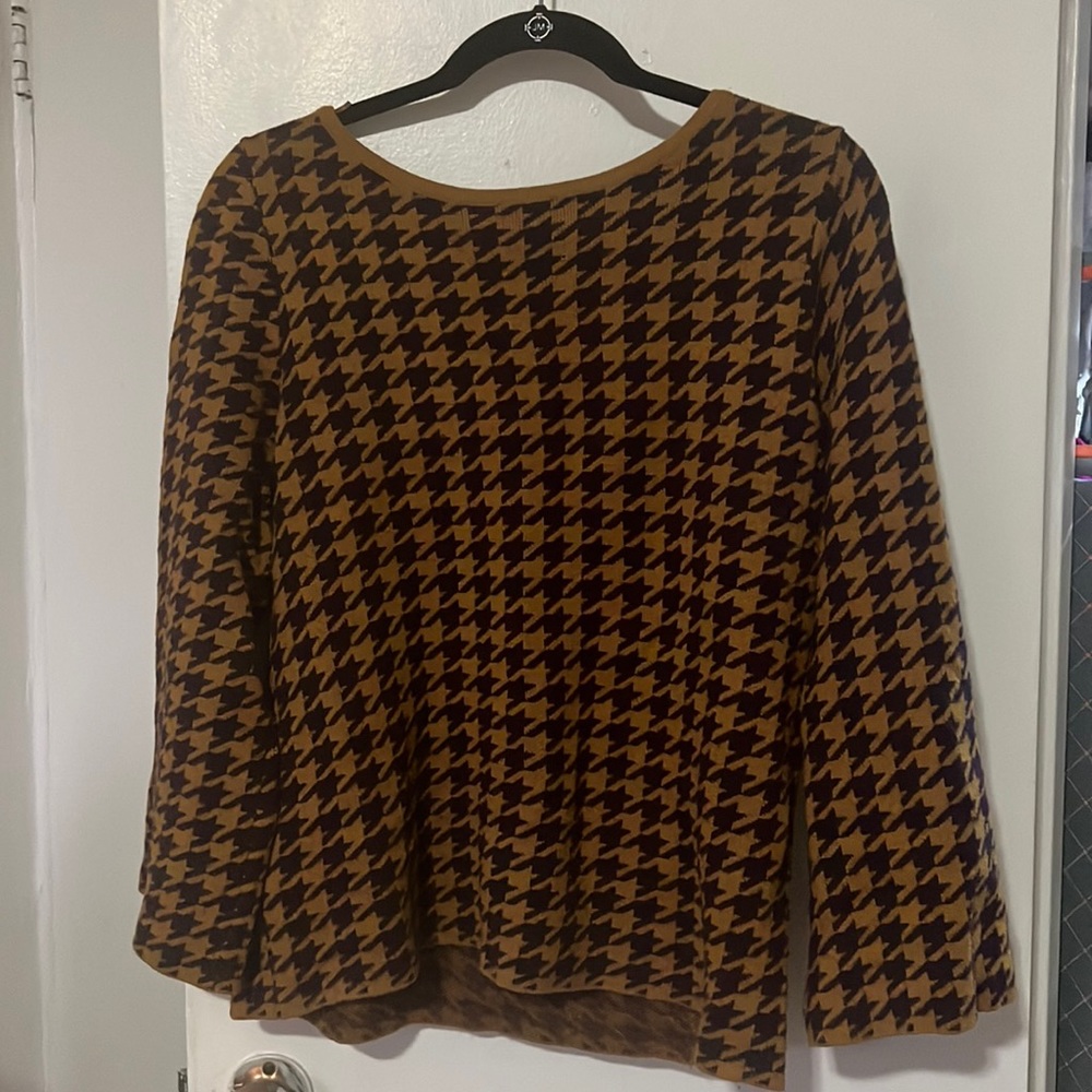 Houndstooth sweater